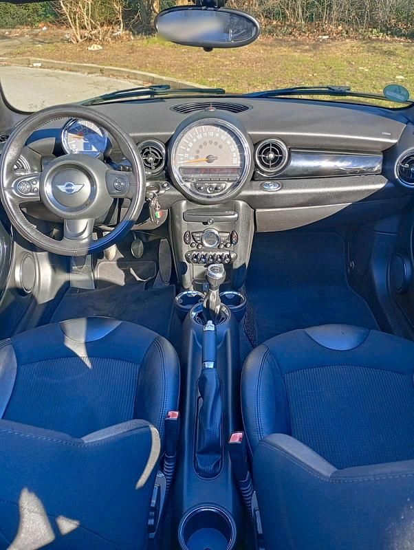 Gebraucht Mini Cooper Cabriolet 98 PS (72 kW) 2015 Schwarz Cabrio