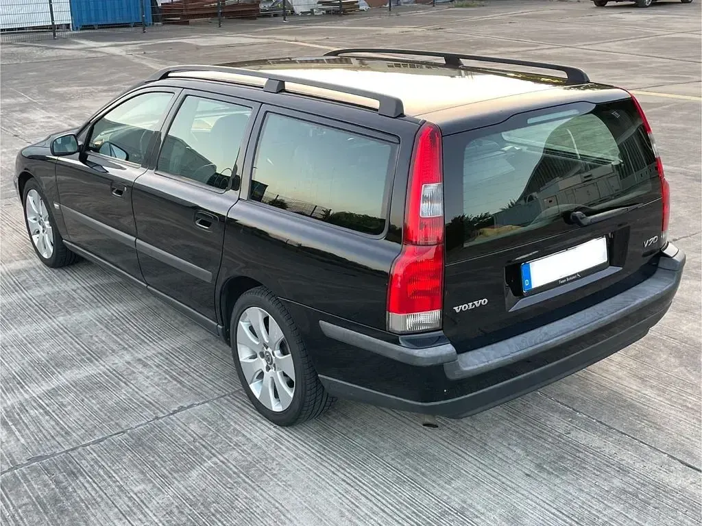 Gebraucht Volvo V70 140 PS (102 kW) 2002 Schwarz Kombi
