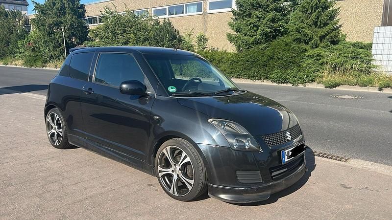 Schwarz Gebraucht 2008 Suzuki Swift Kleinwagen | 2.500 € - Bild 1/4