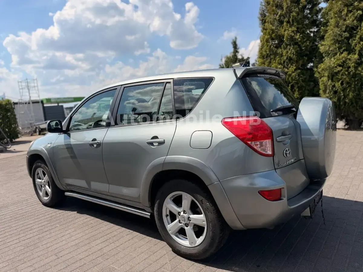 Gebraucht Toyota RAV4 Sol 177 PS (130 kW) 2006 Grün SUV