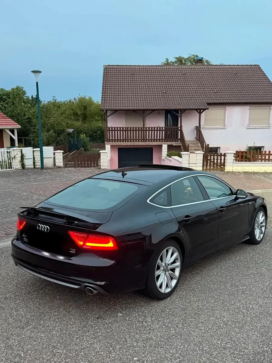 Gebraucht Audi A7 S-Line 245 PS (180 kW) 2014 Schwarz Kleinwagen