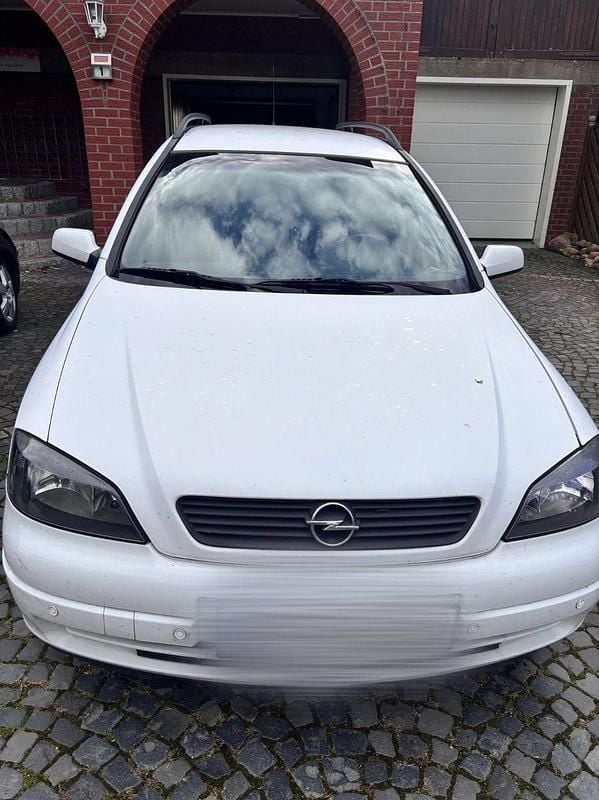 Weiß Gebraucht 1998 Opel Astra Kombi | 1.100 € (Fairer Preis) - Bild 1/4