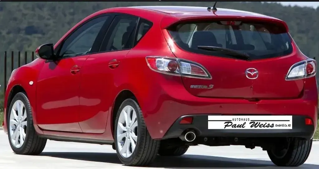 Używany Mazda 3 Edition 150 KM (110 kW) 2012 Czerwony Sedan/Limuzyna