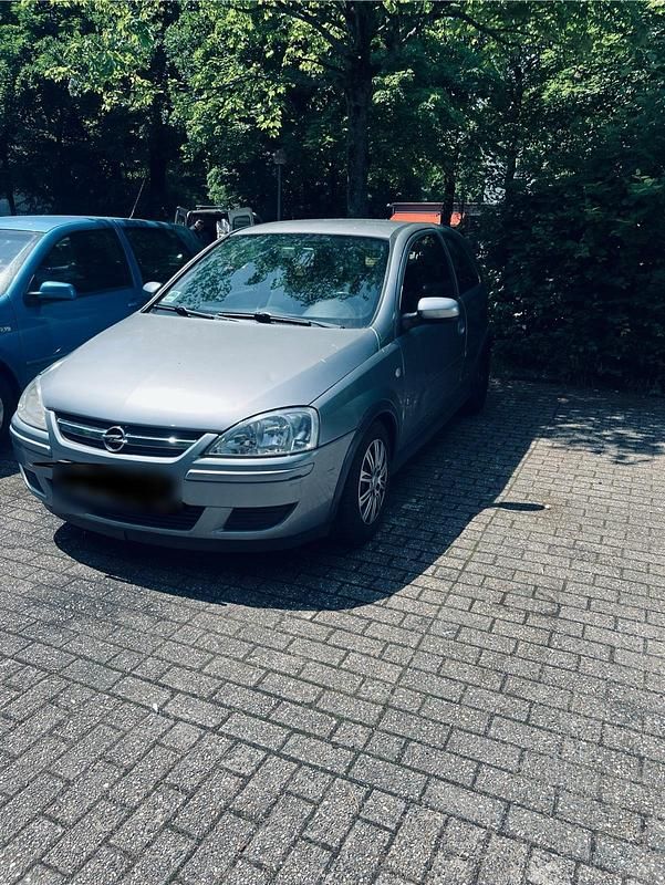 Gebraucht Opel Corsa 75 PS (55 kW) 2005 Silber Kleinwagen