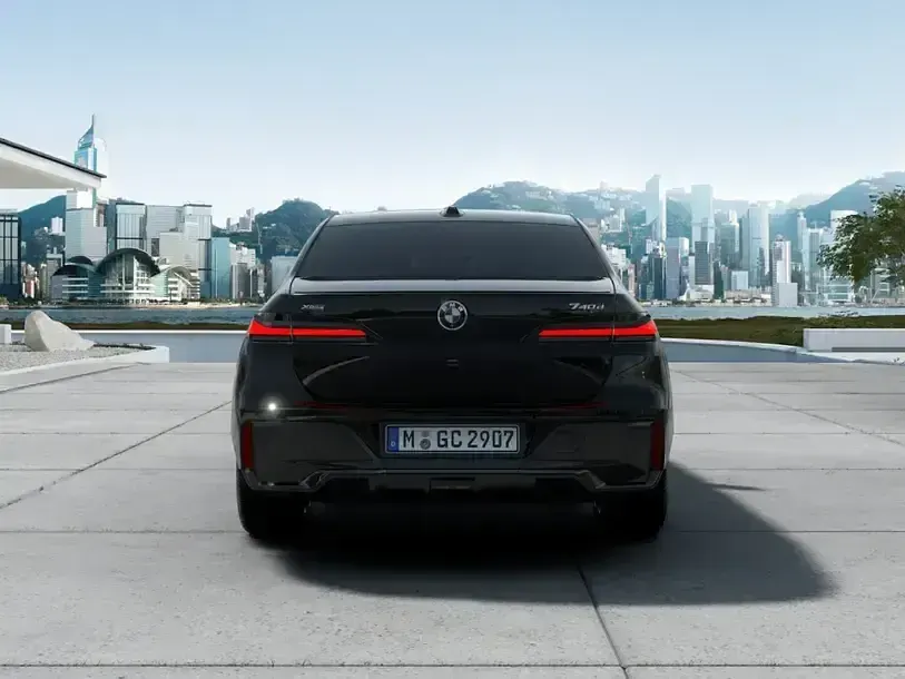 Gebraucht BMW 740 Comfort Edition 299 PS (219 kW) 2025 Schwarz Limousine