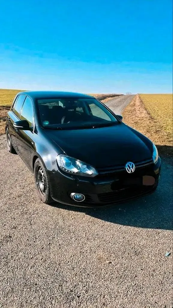 Gebraucht VW Golf VII 122 PS (89 kW) 2012 Schwarz Limousine