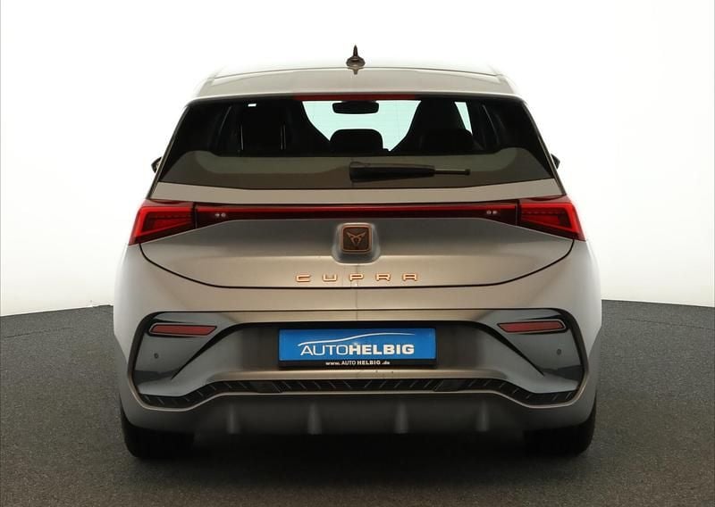Używany Cupra Born 150 kW (204 KM) 2023 Szary Hatchback