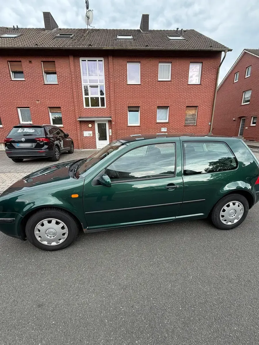 Gebraucht VW Golf 75 PS (55 kW) 1999 Grün Coupé
