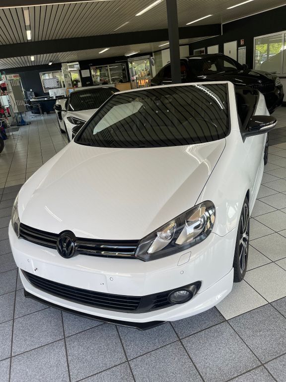 Gebraucht VW Golf Cabriolet Basis 209 PS (153 kW) 2012 Weiß Cabrio