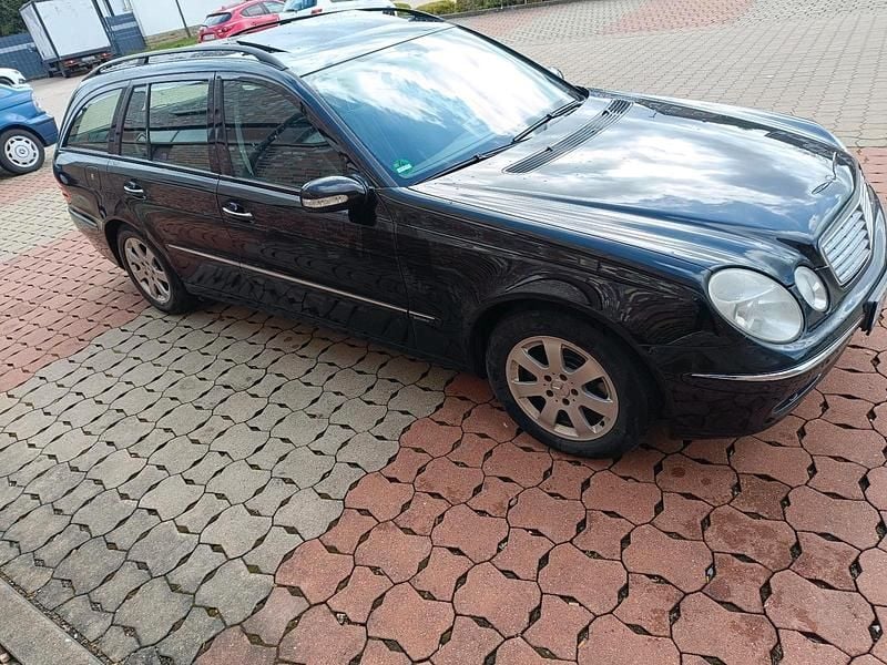 Gebraucht Mercedes 280 190 PS (139 kW) 2006 Schwarz Kombi