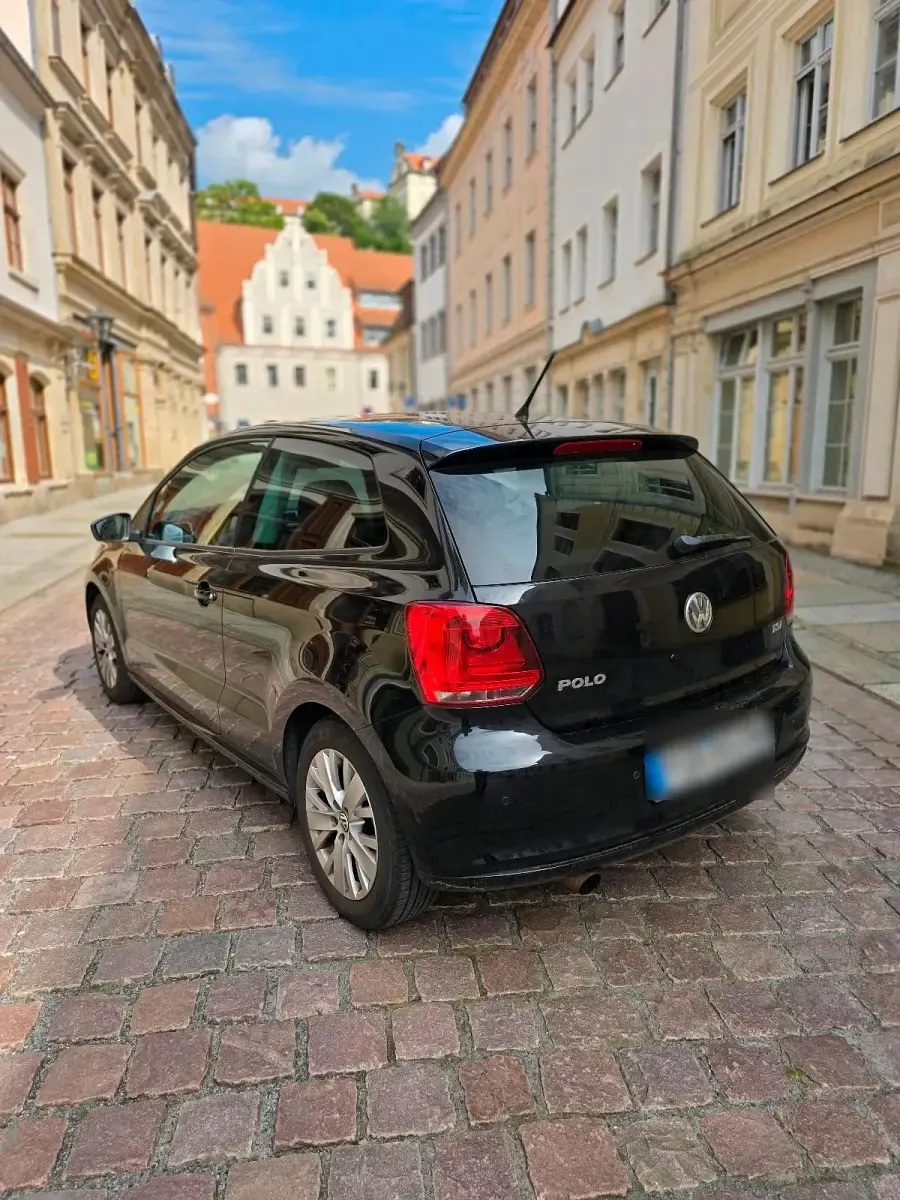 Gebraucht VW Polo Edition 90 PS (66 kW) 2013 Schwarz Kleinwagen