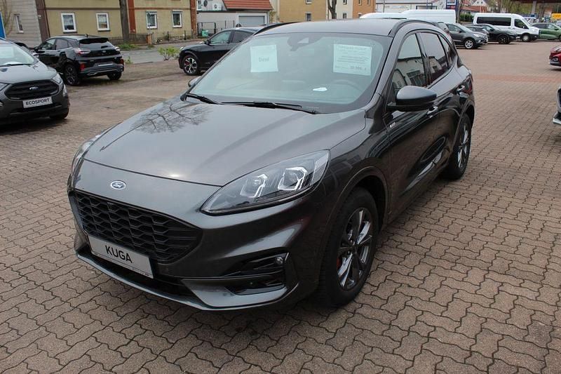 Gebraucht Ford Kuga ST-Line X 120 PS (88 kW) 2024 Magneticgrau (metallic) SUV