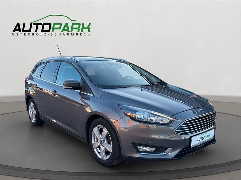Używany Ford Focus Titanium 120 KM (88 kW) 2015 Brązowy Kombi