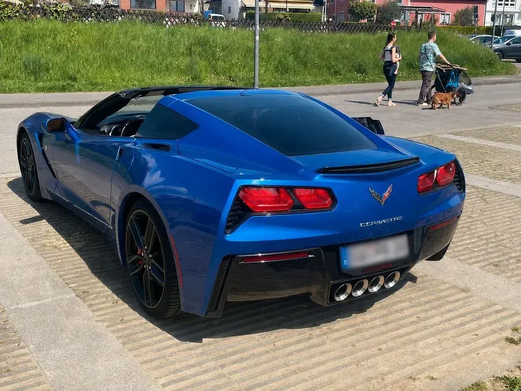 Używany Corvette Stingray 466 KM (342 kW) 2019 Niebieski Coupe