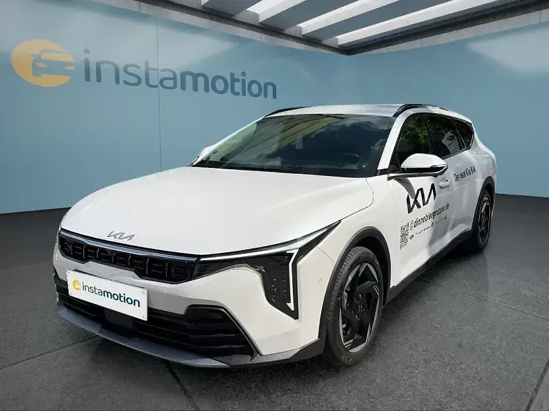Gebraucht Kia K4 150 PS (110 kW) 2026 Weiß Kombi
