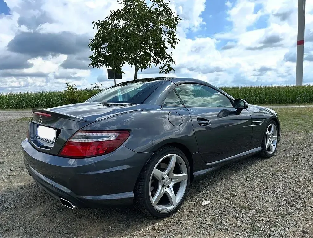 Gebraucht Mercedes SLK200 AMG 184 PS (135 kW) 2013 Grau Cabrio