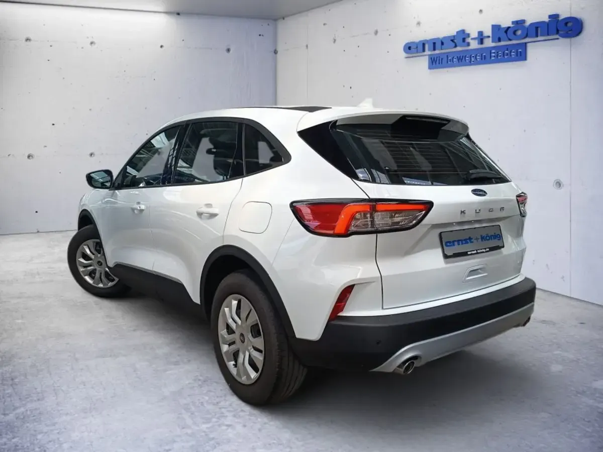 Gebraucht Ford Kuga Cool & Connect 120 PS (88 kW) 2024 SUV