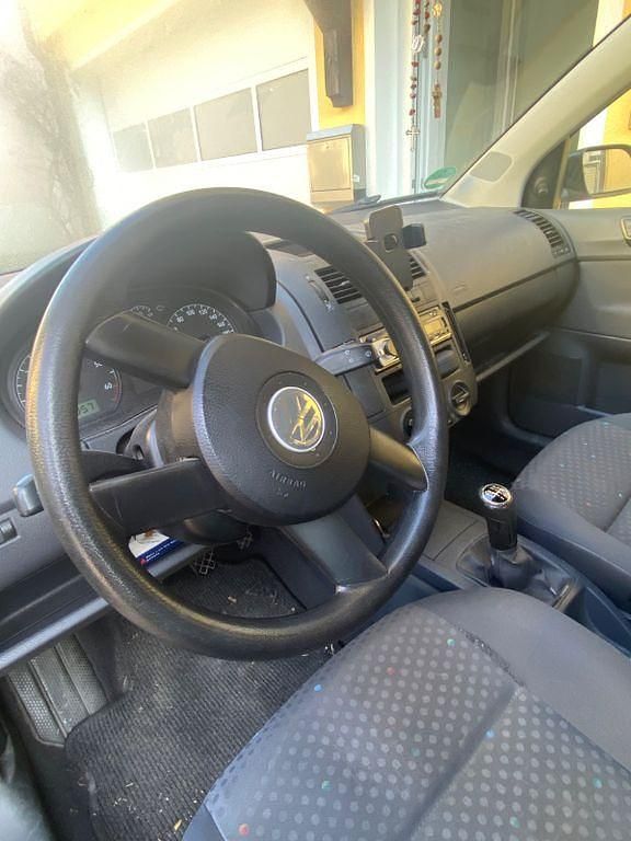 Gebraucht VW Polo Basis 64 PS (47 kW) 2003 Schwarz Limousine