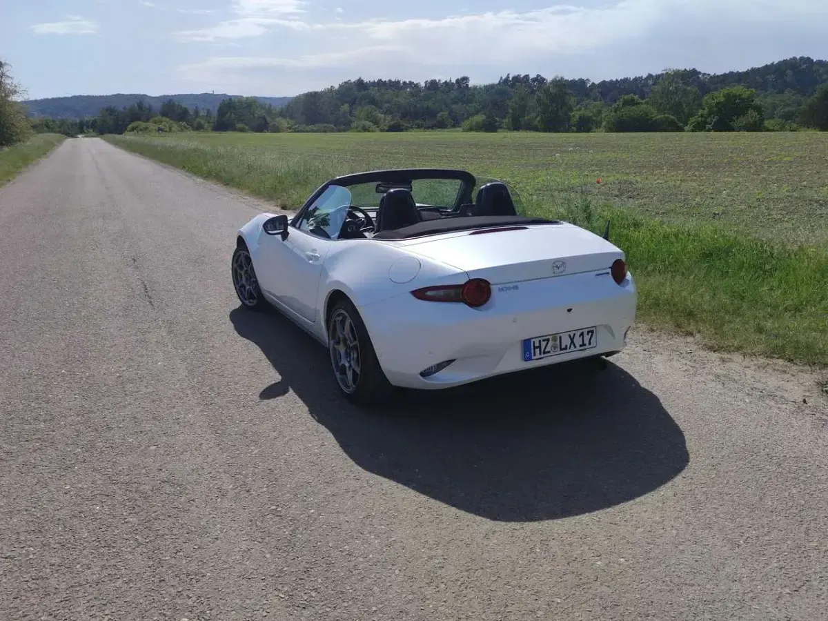 Gebraucht Mazda MX5 Selection 184 PS (135 kW) 2021 Weiß Cabrio