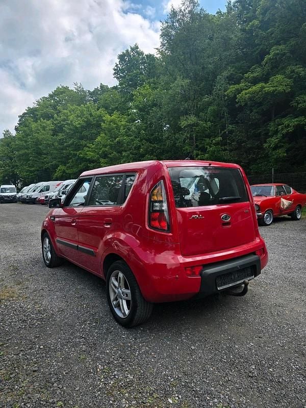 Gebraucht Kia Soul 131 PS (96 kW) 2010 Rot SUV