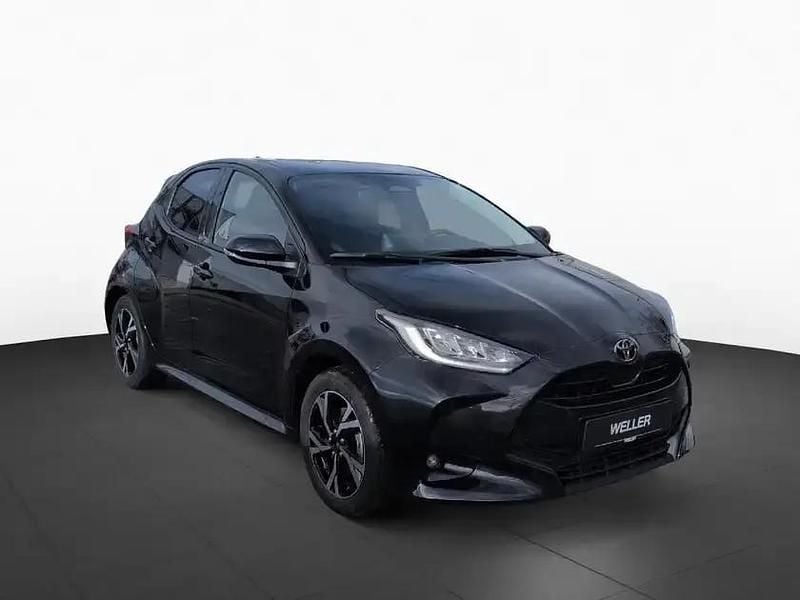 Fremdfabrikat toyota yaris hyb (schwarz) Neu 2025 Toyota Yaris Hybrid Kleinwagen | 21.450 € (Superpreis) - Bild 1/4