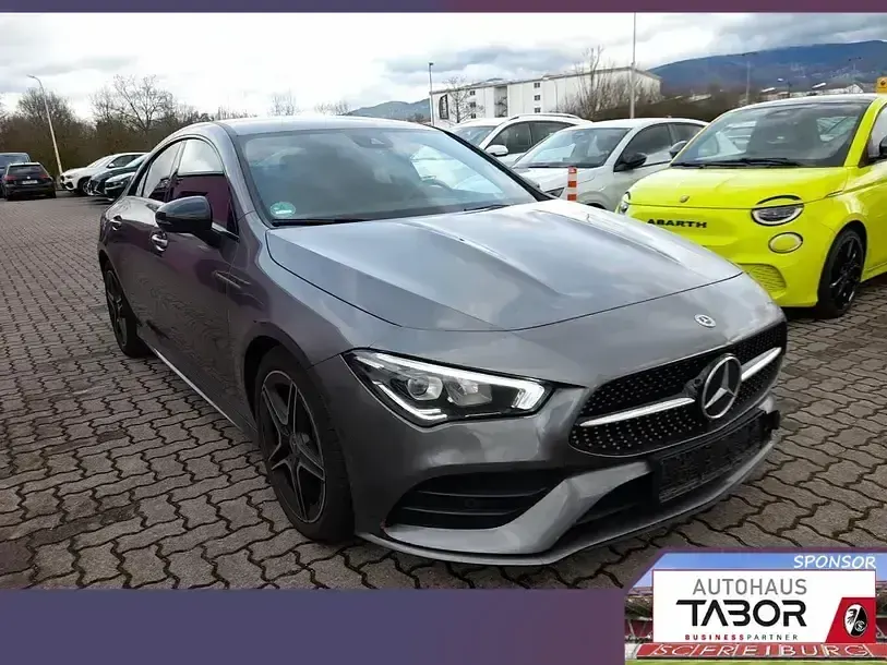 Gebraucht Mercedes CLA200 AMG line 163 PS (119 kW) 2022 Grau Limousine