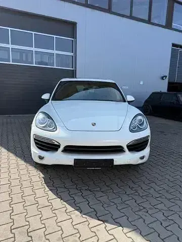 Brugt Porsche Cayenne 241 HK (177 kW) 2010 Hvid SUV