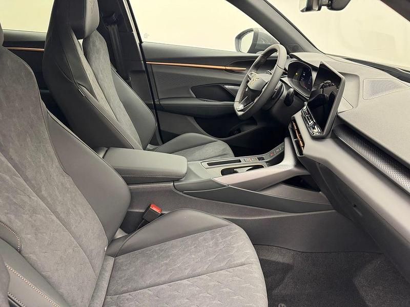 Gebraucht Cupra Terramar VZ 272 PS (200 kW) 2024 Schwarz SUV