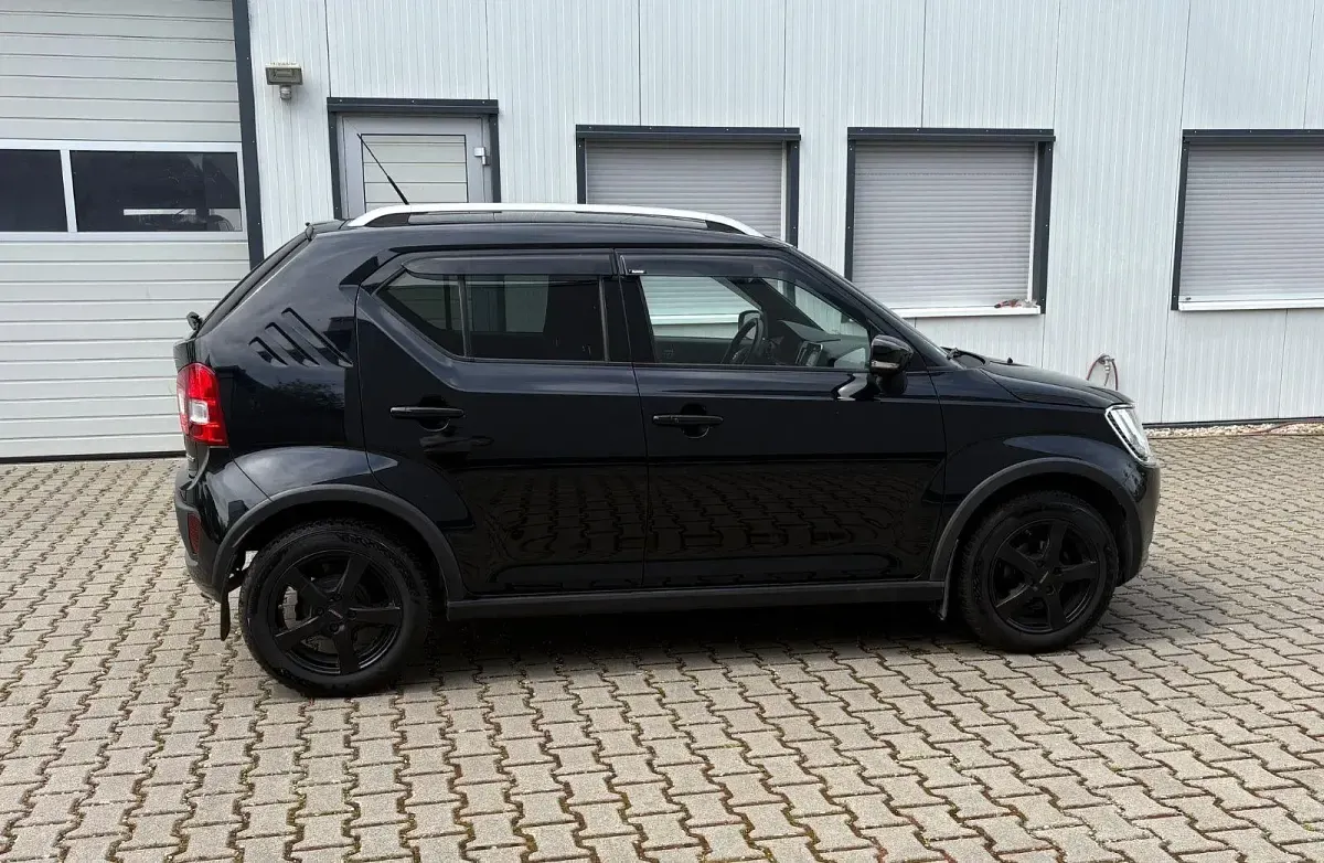 Gebraucht Suzuki Ignis Comfort+ 90 PS (66 kW) 2017 Schwarz SUV