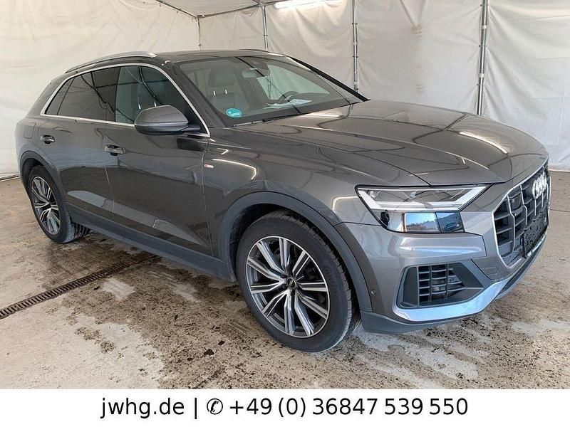 Gebraucht Audi Q8 S-Line 340 PS (250 kW) 2022 Grau SUV