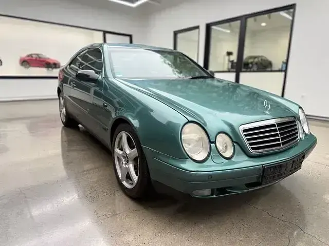 Gebraucht Mercedes CLK430 Avantgarde 279 PS (205 kW) 1998 Grün Coupé