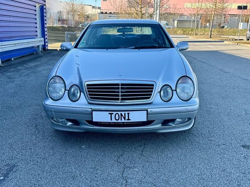 Gebraucht Mercedes CLK200 Elegance 136 PS (100 kW) 2000 Silber Coupé