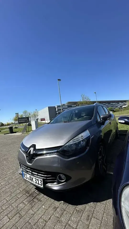 Gebraucht Renault Clio IV 106 PS (77 kW) 2015 Limousine