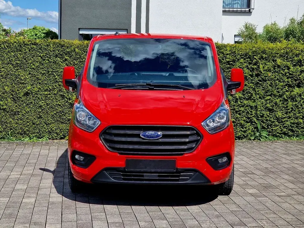 Używany Ford Transit Custom 105 KM (77 kW) 2021 Czerwony Kombi