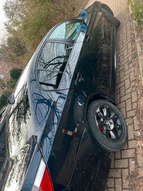 Gebraucht BMW 530 150 PS (110 kW) 2006 Schwarz Kleinwagen