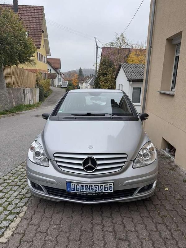 Gebraucht 2006 Mercedes B170 Van / Kleinbus | 2.500 € (Superpreis) - Bild 1/4
