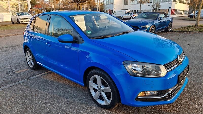 Gebraucht VW Polo Comfortline 90 PS (66 kW) 2014 Blau Kleinwagen