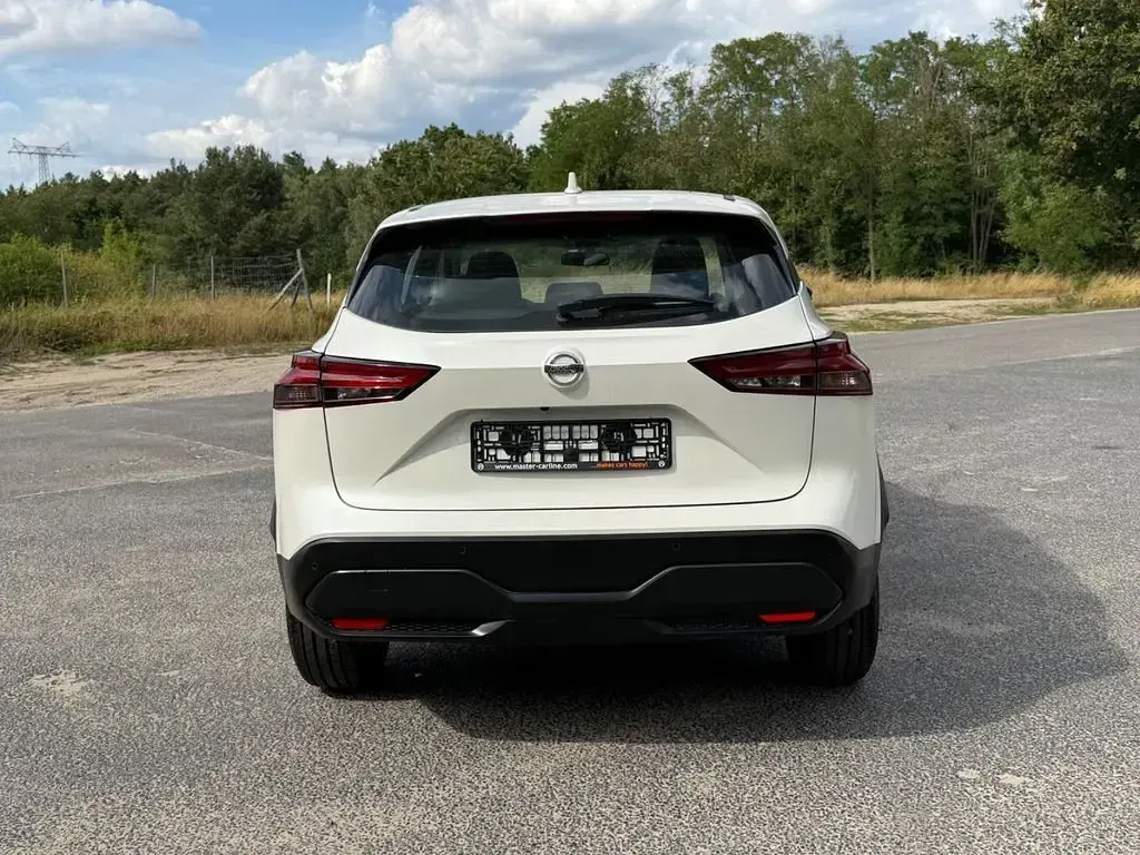 Gebraucht Nissan Qashqai 158 PS (116 kW) 2022 Weiß SUV