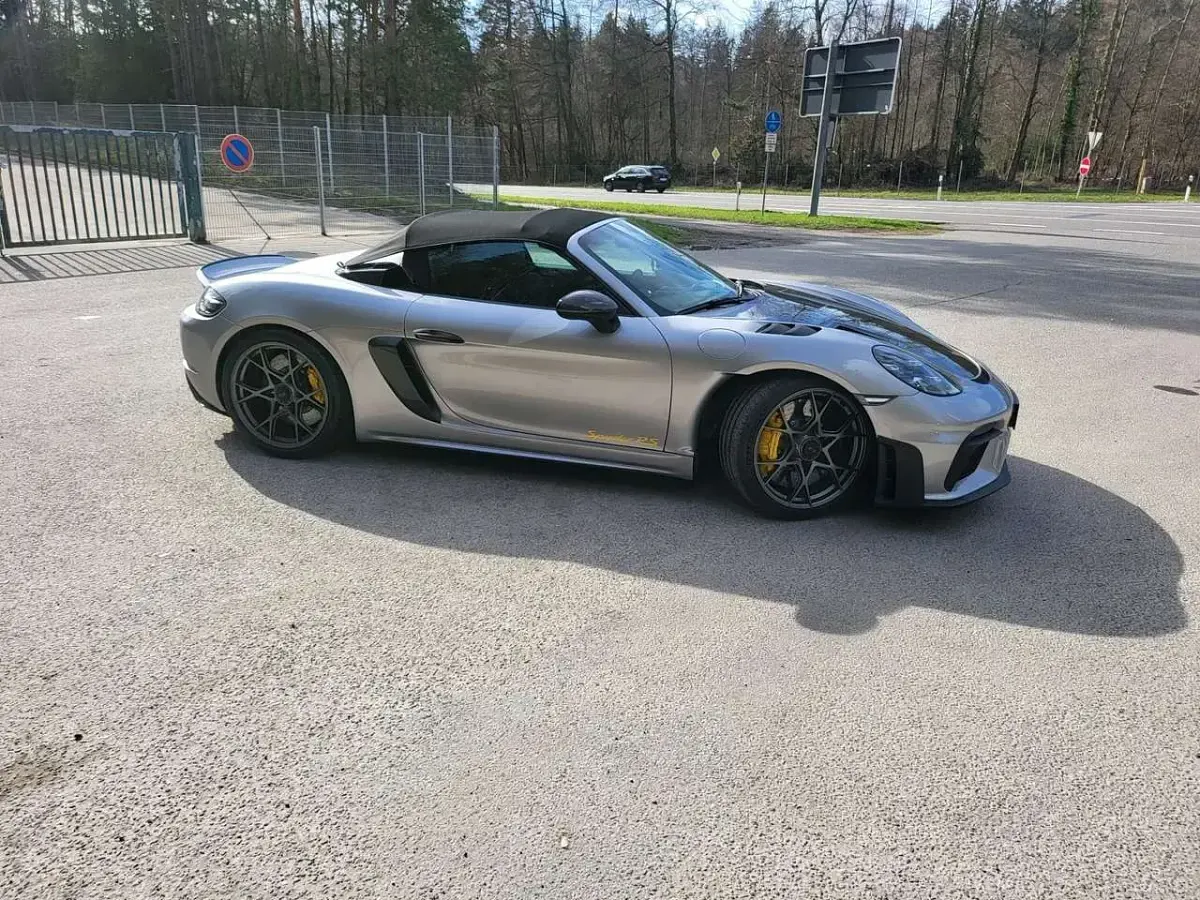 Gebraucht Porsche 718 Spyder RS 500 PS (367 kW) 2024 Silber Cabrio