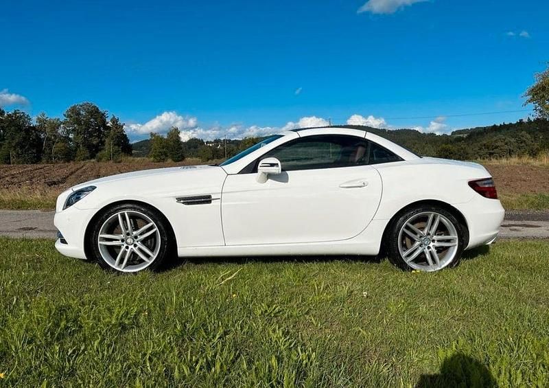 Gebraucht Mercedes SLK250 204 PS (150 kW) 2014 Weiß Cabrio
