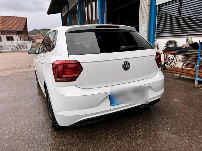 Gebraucht VW Polo Highline 140 PS (102 kW) 2018 Weiß Kleinwagen