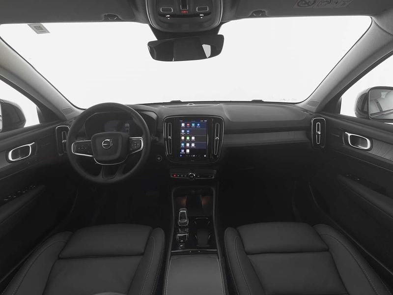 Gebraucht Volvo XC40 Plus 197 PS (144 kW) 2025 Blau SUV