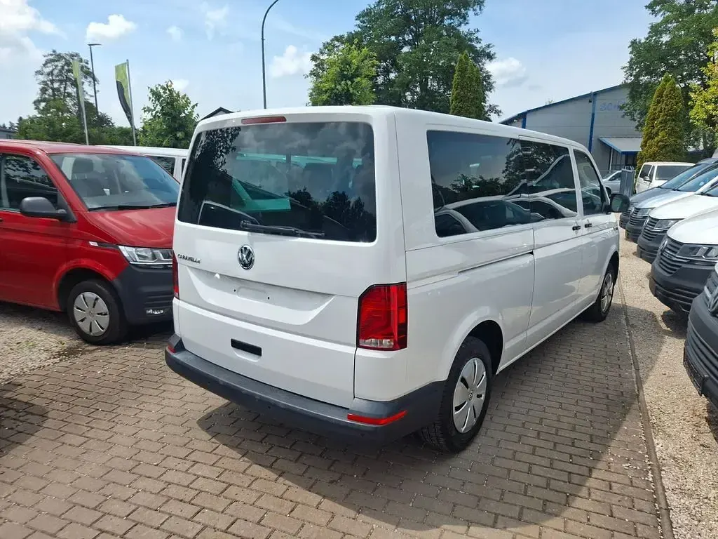 Gebraucht VW Caravelle 110 PS (80 kW) 2022 Weiß Van