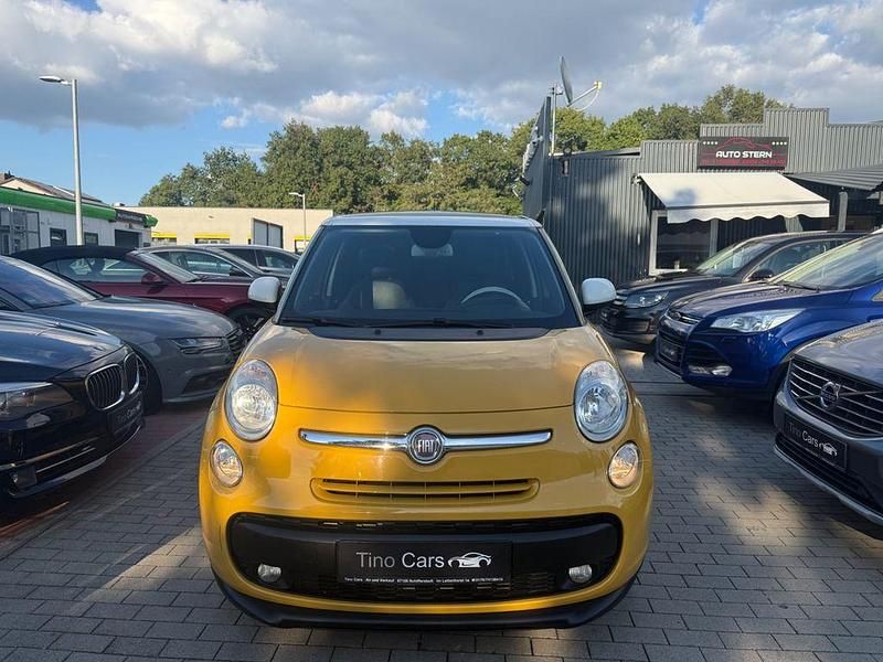 Schwarz Gebraucht 2013 Fiat 500L Lounge Van / Kleinbus | 5.999 € (Fairer Preis) - Bild 1/4