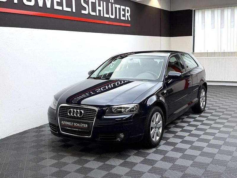 Blau Gebraucht 2007 Audi A3 Ambiente Limousine | 9.800 € (Teuer) - Bild 1/4