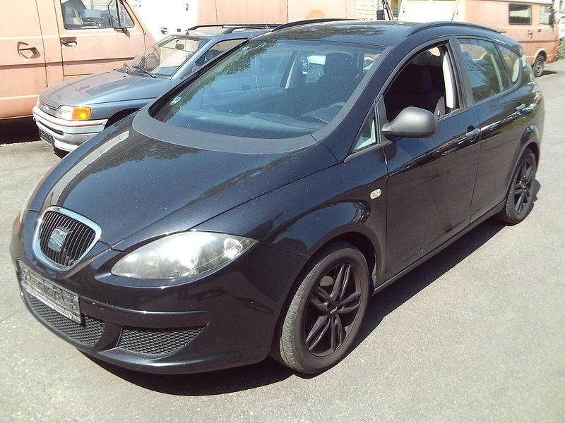 Schwarz Gebraucht 2007 Seat Altea Van / Kleinbus | 2.000 € (Guter Preis) - Bild 1/4