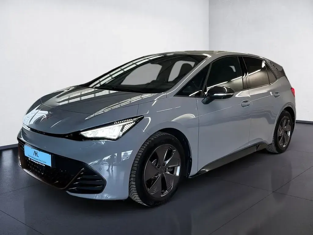 Gebraucht Cupra Born 150 kW (204 PS) 2024 Vaporgrau Kleinwagen
