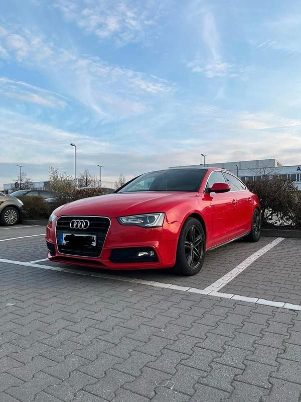 Gebraucht Audi A5 177 PS (130 kW) 2013 Rot Coupé
