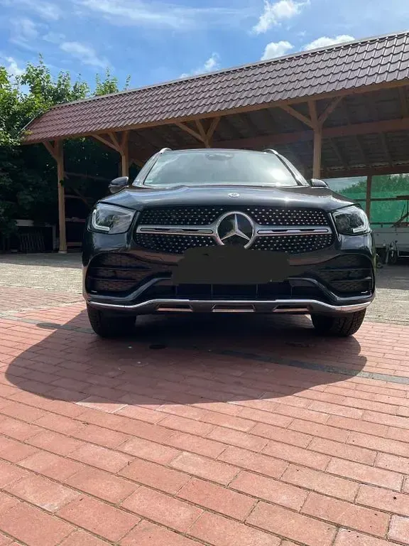 Gebraucht Mercedes GLC300e 306 PS (225 kW) 2020 Grau SUV