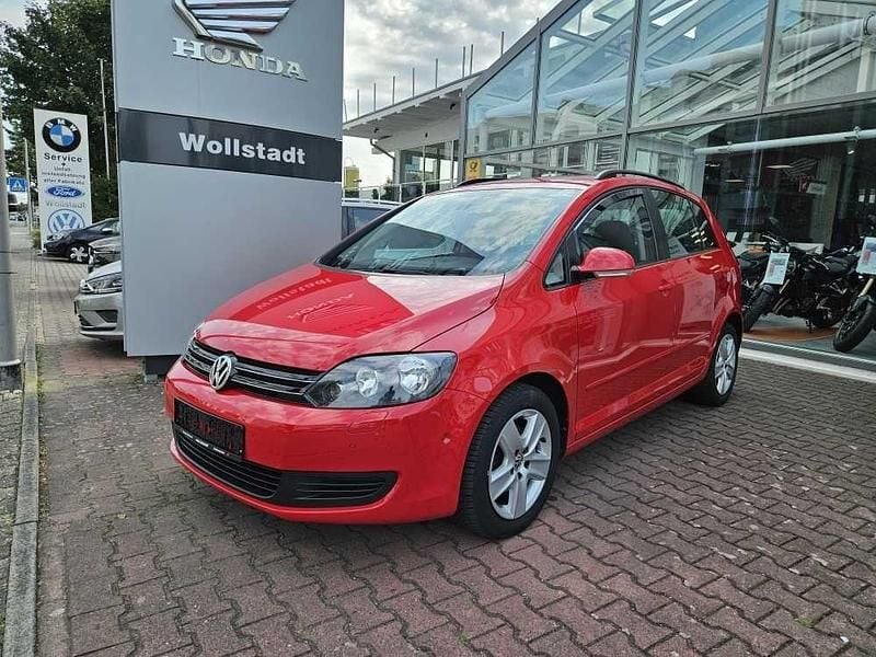 Tornadorot Gebraucht 2010 VW Golf Plus Cross Team Van / Kleinbus | 9.690 € (Etwas zu teuer) - Bild 1/4